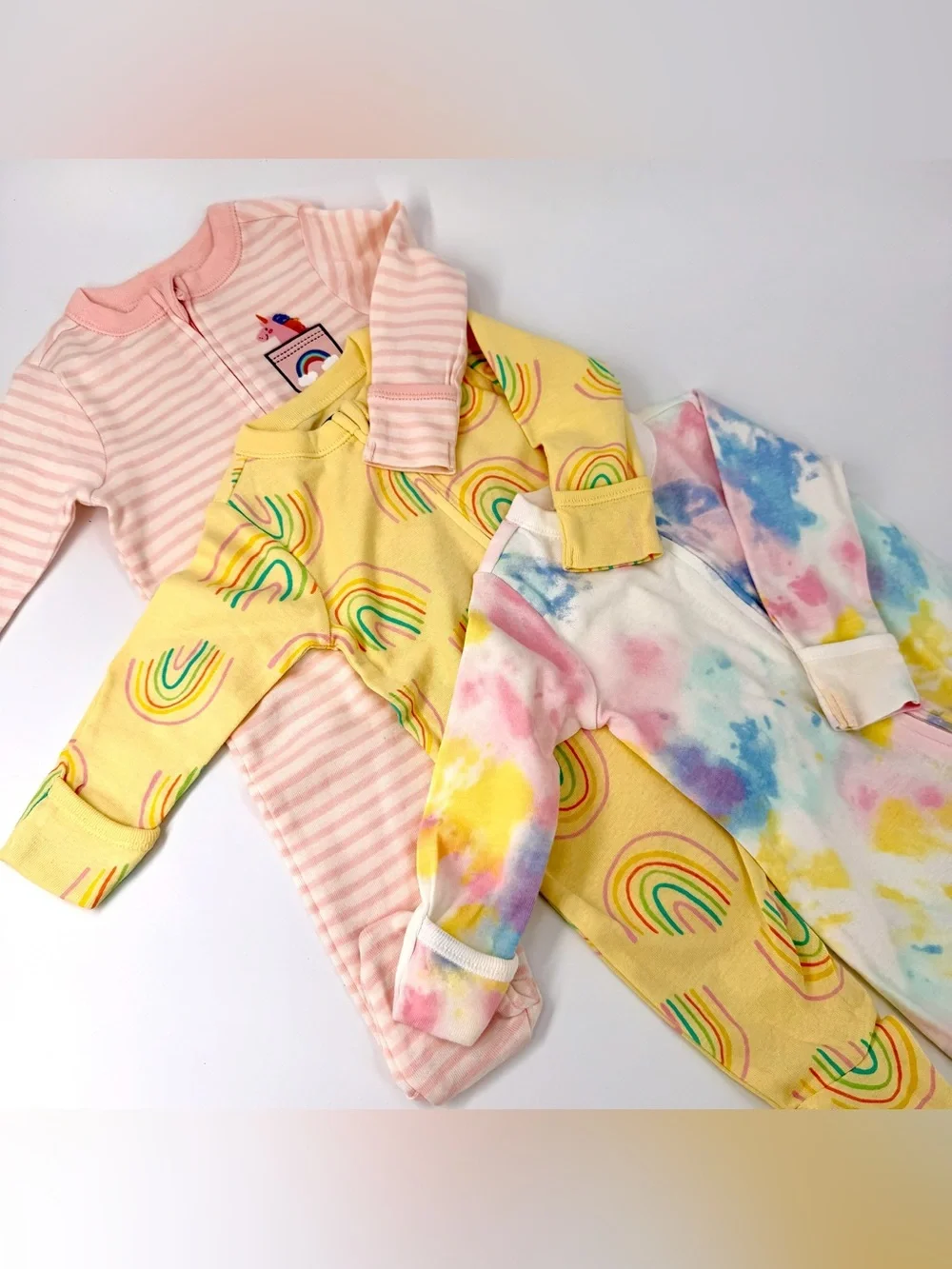 Old Navy Baby 0-3M Footed Pajamas 3 Pack Rainbow Tie Dye Sleepers